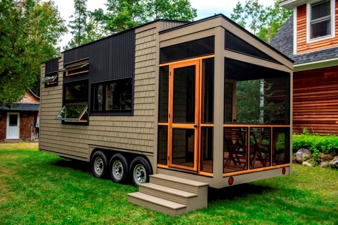 Build Your Tiny Home From Recycled Materials | EcoMENA
